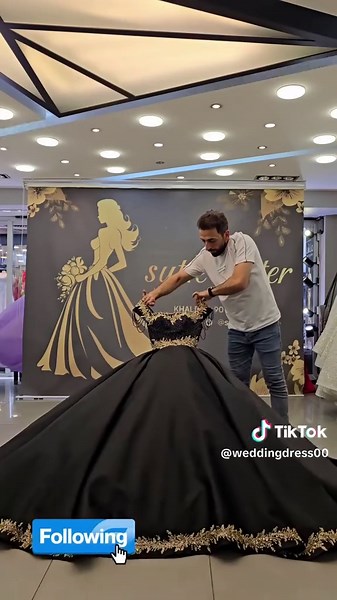 Elegant Long Dress Styles for Special Occasions