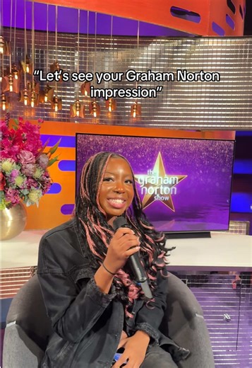 BTS of our performance with @Ed Sheeran @The Graham Norton Show last year with @lina sounds 🐬🎤 having a go at an impression 🤣 how did she do? The performance is also available to watch on Ed Sheeran’s YouTube channel 🔥 #flamescollective_ #edsheeran #thegrahamnortonshow #impressions