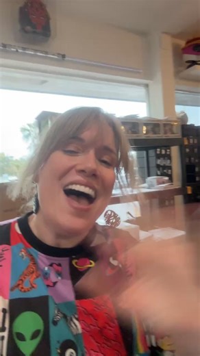 mónica rial on Instagram: "Live at Pop&Sons!!!"