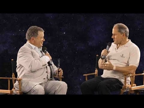 William Shatner Interviews Alan Dean Foster