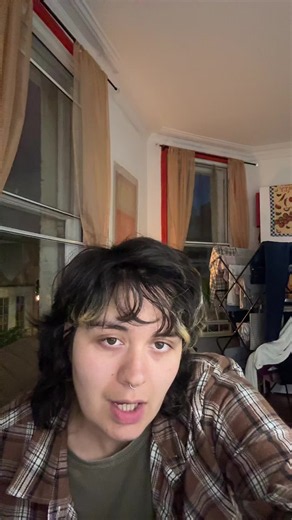Andie (@retyrement)’s video of dan howell