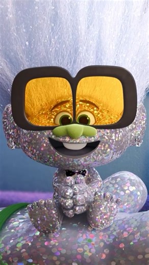 Dinner AND a show. 🎬 Trolls Band Together (2023) | Universal Pictures