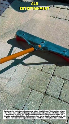 Verfüllen der Fugen von Pflastersteinen mit Polymer Sand