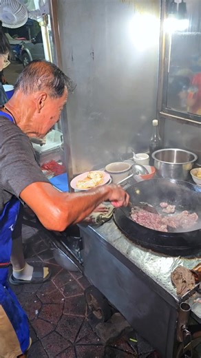 3.4K views · 26 reactions | All Menu 10 Baht! Cheap & Delicious Thai Street Food by Uncle Too | Foodie Fat | Facebook