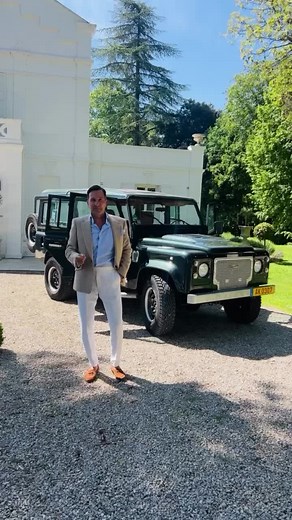 Kraftlander: Unique Custom Land Rover Defender 110 Tour