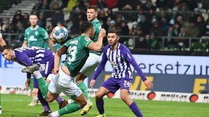 Werder gegen Aue: Werner-Debüt mit Traumtoren - die Highlights im Video