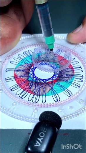 😍 Hypnotic Pattern Drawing in Action! #youtubeshorts