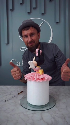 DIY Minie Mouse Fondant Cake Design Tutorial