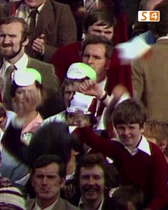 225 reactions · 33 shares | Mheall Iggy Clarke lucht leanúna na hiomána ar fud na tíre. Ach nuair a tháinig tost an tslua, chaill sé a chreideamh. Iggy Clarke enticed hurling lovers across the country, but when the cheering stopped, he had a crisis of faith. | TG4 | Facebook