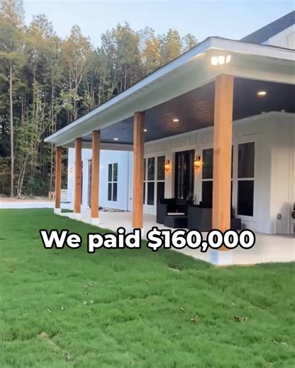 Be honest with yourself. Do you really want to build a barndominium? Or are you just dreaming about it, but afraid to take action? Maybe you don’t even know where to start Don’t worry, we’ve been there… Introducing the most resourceful barndominium guide you’ll come across It contains ✅ Over 200 pages of the best floor plans ✅ An A-to-Z Guide covering everything ✅ Bid & Budget planner ✅ Tables, graphics & illustrations Check out our website and grab your copy now! | Barndominium Life