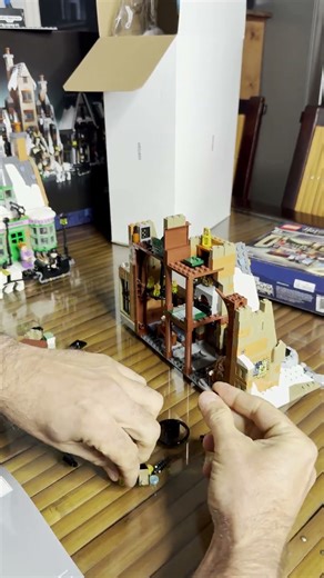 LEGO Hogsmeade #76457 Speed Build - Bag 16