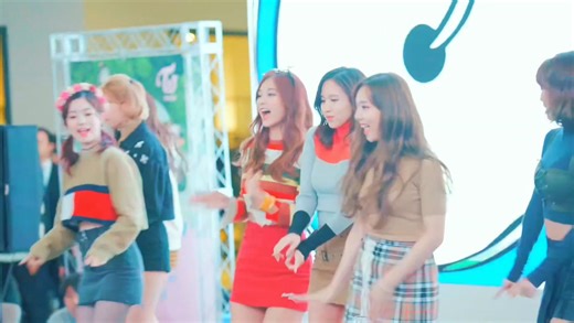 10K views · 992 reactions | 8 years ago today (30 Oct 2017), TWICE released 'LIKEY' TWICE -『LIKEY』@ Goyang Public Fan Signing Event Stream the M/V~ https://youtu.be/V2hlQkVJZhE?si=qrSlIlSfHIhS5E6V | 에라 Myoi | Facebook