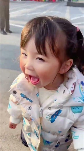 Tiny Titans: One-by-One Parent-Child Showdown