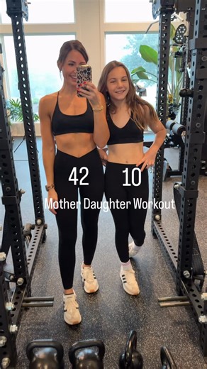 Jamie JBJC | Christmas Eve Mother daughter workout. Macy is 10 now and very busy with school and extracurricular activities, so I was pumped when she... | Instagram
