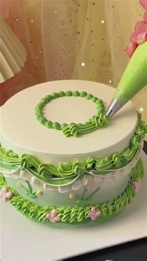 Green Ruffle Cake | Easy Method I Awesome Outcome #rufflecake