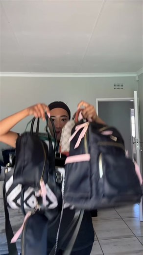 Trendy Wholesale Handbags for Your Business