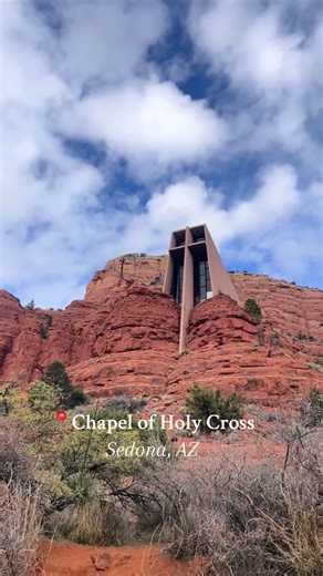 one of the most beautiful places in Arizona i lovee 📍Chapel of the Holy Cross Sedona, Az #sedonaarizona #travel #fypシ #christiantiktok