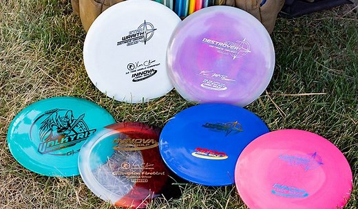 Star vs Champion Plastic - Discount Disc Golf