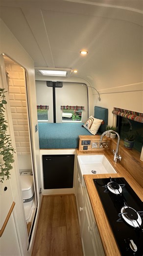 7.6K views · 130 reactions | 20 second van build ⚒️ . This van was...