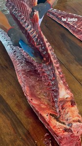 Master chef cuts akami from massive tuna #tunacutting #chefskills #sashimi #fblifestyles | Food Adventure