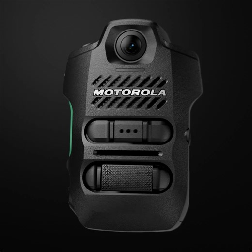 SVX is built with purpose 🎯. Each element of the #SVX, from the distinctive push-to-talk button to the pronounced record button, streamlines an officer’s day-to-day use. Whether it be the distinguishable textures or intentional size choices, SVX puts functionality first, leaving officers little room for mis-clicks. Find out more about the SVX here: https://bit.ly/4m1g02c | Motorola Solutions