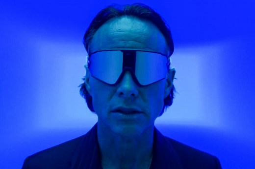 Walton Goggins plugs his Goggle Glasses in Super Bowl 2025 commercial