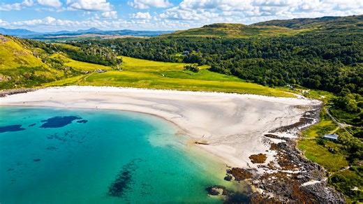 A tropical-looking beach in the Isle of Mull Scotland