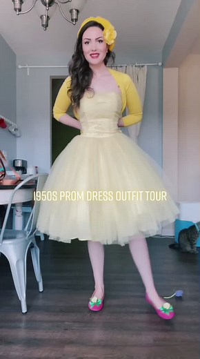 Vintage 1950s Prom Dress Outfit Tour