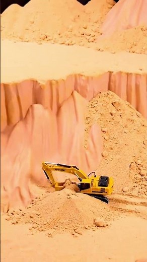 Satisfying Toy Excavator Sand Digging Action! 🚜