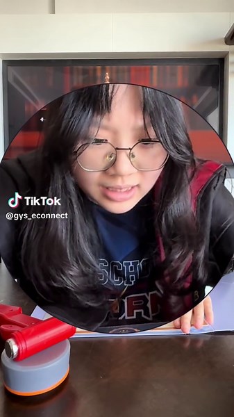 Ống hút thuỷ tinh song kiếm hợp bích với ống hút inox kiện thẩm phán. Bạn ủng hộ ai??? #baovemoitruong #learnontiktok #cleaningtiktok #songxanh #ecofriendly #ecochallenge #fyp #reuse #xuhuongtiktok #taiche #viraltiktok #econnect #phanloairac