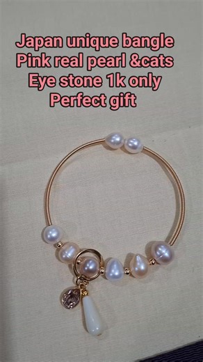 Japan real pearl bangle @topfans #everyonehighlightsfollowerseveryonehighlightsfollowerseveryone #followerseveryonehighlights #japanaccessories #pearljewelry | Ann ya Japan surplus onlineshoppe