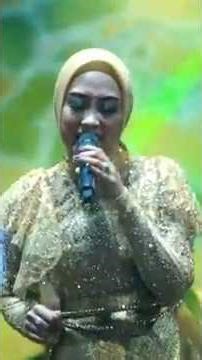 setangkai bunga padi