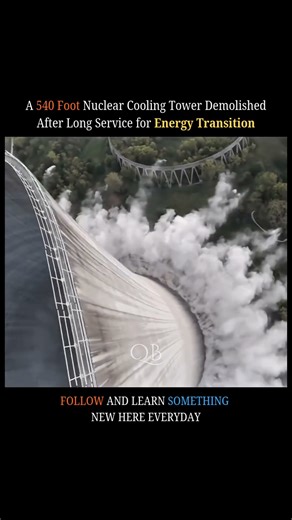 The controlled demolition of a nuclear cooling tower. #physics #engineering #education #technology