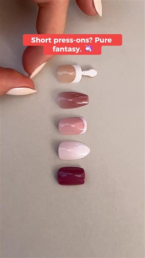 Bye Bye Press Ons 👋 Hello SOFT GEL PRESS ONS 🥰 Choose your favorite salon-quality design, stick it on, done! Sounds too good to be true? 🤔 Here are 5 reasons why you should definitely try DOONAILS - Soft Gel Press Ons: 💅🏼 Innovative Soft Gel Formula 🌾 Natural look & designs 👐🏻 Up to 2 weeks durability like in the nail salon 💞 Reusable for easy style changes 🧘🏻‍♀️ Effortless removal Order now with the money-back guarantee 👉🏼 | Doonails