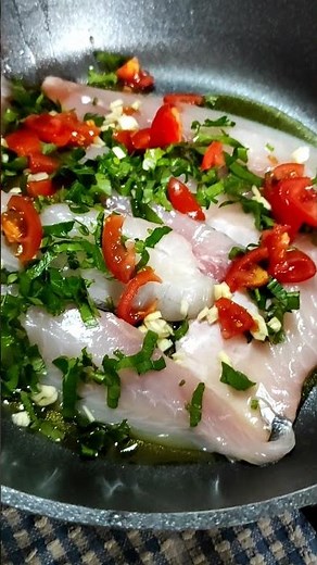 Pan-fried sea bream fillets