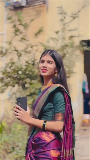 True Line marathi instagram status, Girls marathi attitude status, marathi insta girls reel