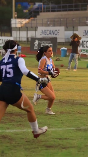 😮 Why she wears a pacifier during the game 🏐
