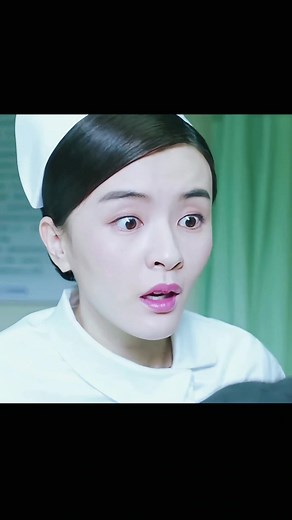 若者が電球を口に突っ込んだ事件の真相