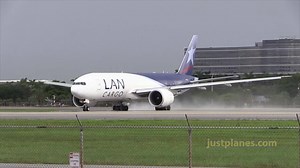 26K views · 255 reactions | ✈️ Miami International Airport - MIA  WATCH MIAMI VIDEO  https://youtu.be/R3LMuY3n2Ik | Just Planes | Facebook