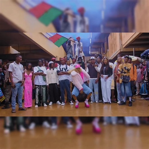 🔥 Nouvelle sortie musicale 🔥 Tanya revient en force avec son tout nouveau clip "YA TONDO" en featuring avec Francky Degam 🎶✨ Un mélange explosif de vibes et d’énergie qui va vous faire bouger ! 👉 Découvrez dès maintenant un extrait exclusif 🎥 et regardez le clip complet sur le lien disponible en commentaire ⤵️ #Tanya #FranckyDegam #YaTondo #NouveauClip | Fresh Burkina