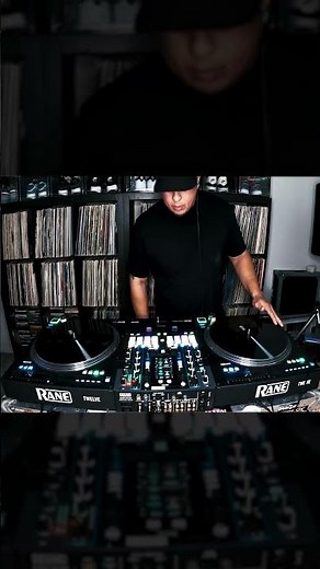 YG - Twist My Fingaz x DJ Quik - Dollaz & Sense x Put It On Me x Dr. Dre - Live DJ mash up mix