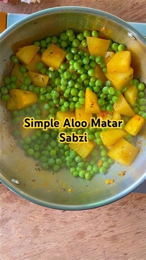 Khatte Aloo Matar Recipe | Easy Homemade Sabzi #aloomatar #indianrecipes #vegetarianrecipes #shorts