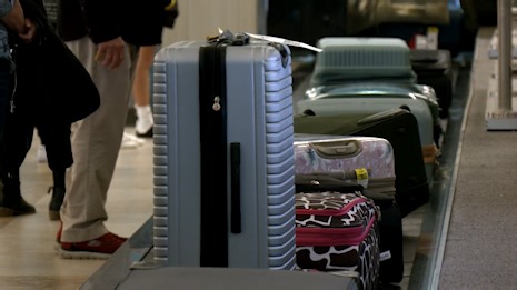 Myrtle Beach International Airport travelers raising concerns as government shutdown drags on