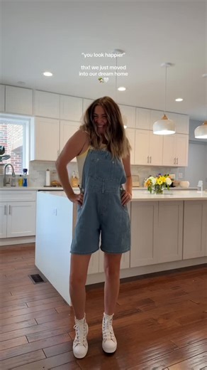 Alison Havens on Instagram: "Kitchen reveal!! 🤭 literally cannot wait for all the cooking videos in here 😭❤️ #newhome #movinghouse #dreamhome #alisonhavens #momlife #motherhood #familyhome #starterhome"