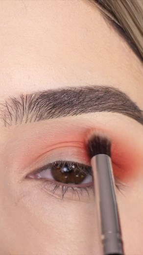 Simple and quick glam #easymakeup #orangemakeup #eyeshdow
