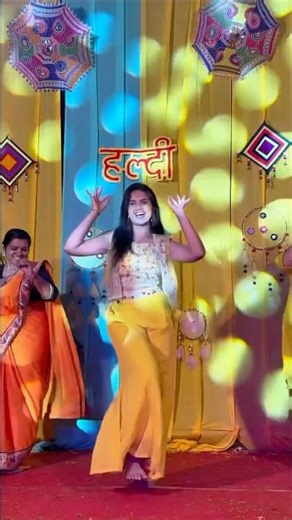 कर मन लग्न 😍💫 Aahirani Song #khandeshisong #aahiranisong #shorts #haldi #viral