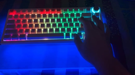 TOGAR图阁-T7讲解第三集：搭配亚克力手托灯光秀~~