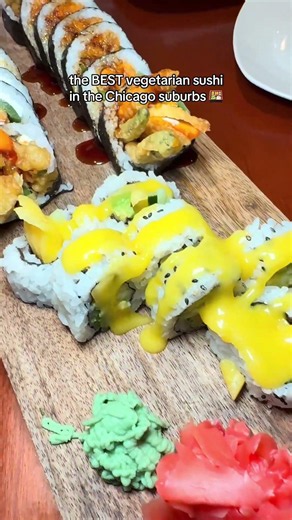 The best sushi in the Chicago suburbs #dinewithpooj #chicagofoodie