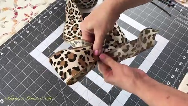 SLOW STEP BY STEP DOUBLE BOW TUTORIAL- HOW TO TIE A BOW BY HAND - WREATH CRAFTS DIYS GIFT WRAPPING