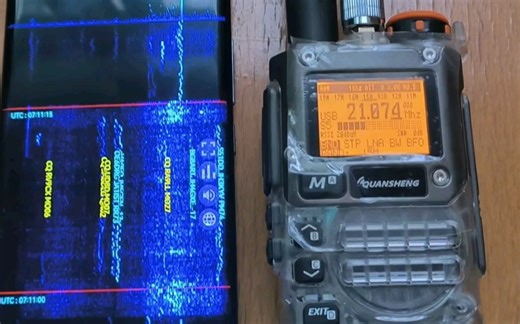 泉盛K6加装SI4732软板FPC，使用拉杆天线接收FT8效果。